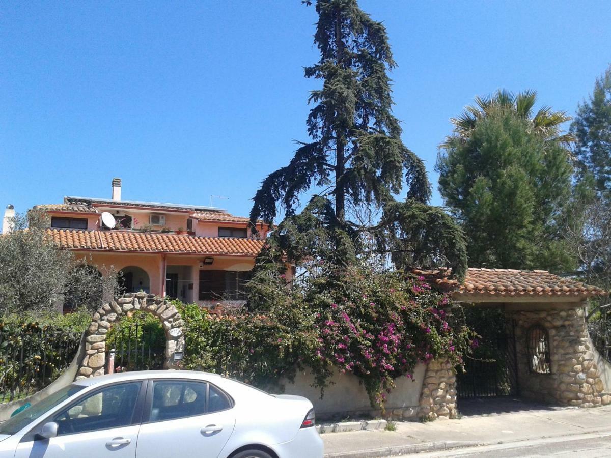 Villa Corrias Siliqua Luaran gambar